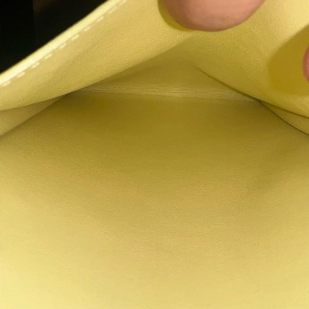 Louis Vuitton Monogram Yellow Vernis Kenmare Pouch / Shoulder Bag Full Inclusion - Picture 10 of 16